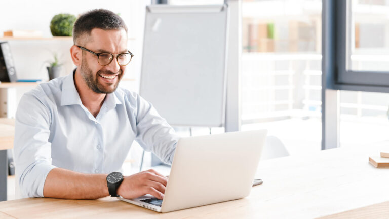 איך לגייס עובדים מחו"ל באוטסורסינג בישראל עם NETO