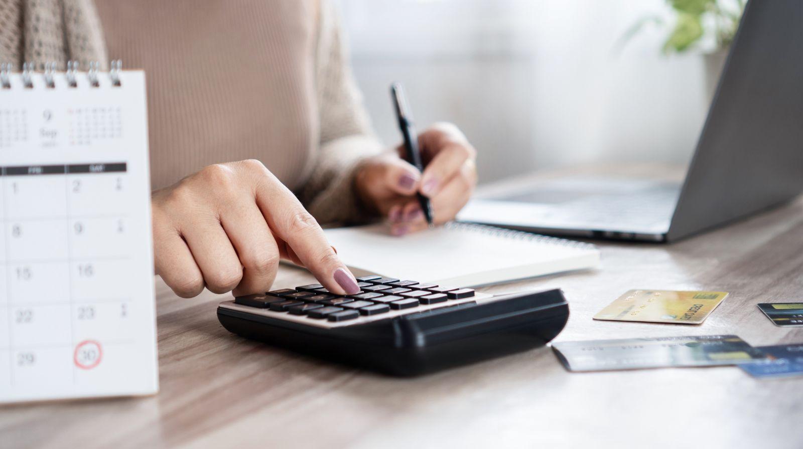 ייעול תשלום לפרילנסרים מרובים