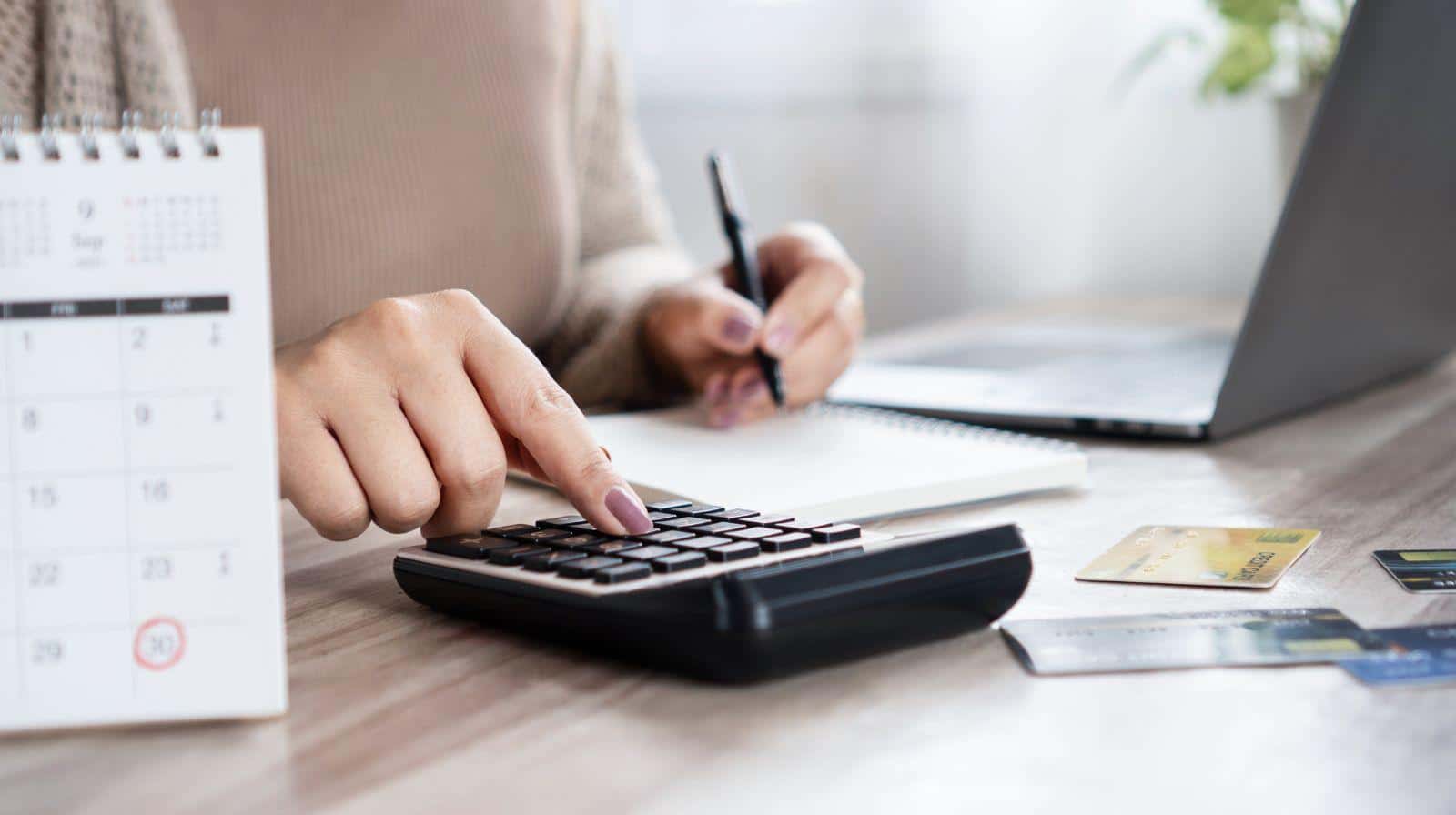 ייעול תשלום לפרילנסרים מרובים